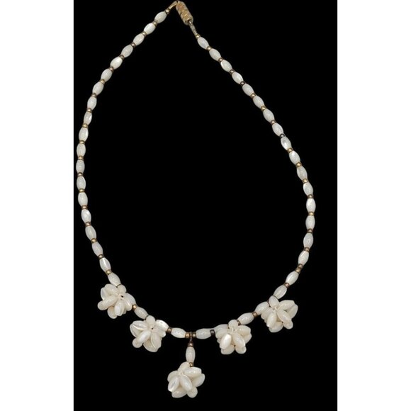 Carved Mother of Pearl Beaded Necklace Handcrafted Flower Jade Accent 16" Choker - Picture 6 of 8
